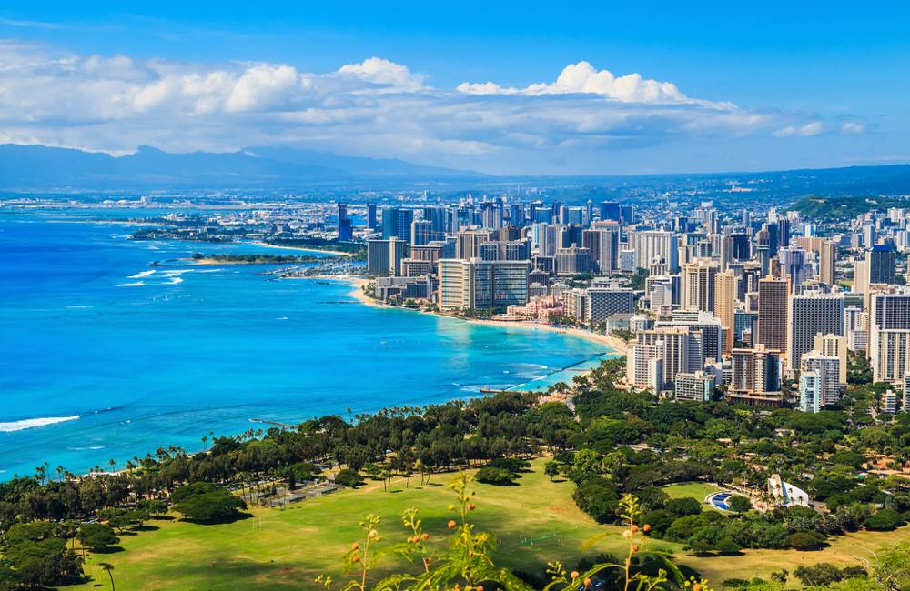 Hawaii Lawmakers Vote to Decriminalize Marijuana | HI Cannabis Laws