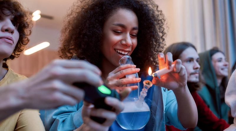 Young People Use More Marijuana, Binge Drink Much Less, Study Finds