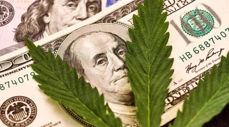 Why Do You Have to Use Cash to Buy Marijuana at Dispensaries