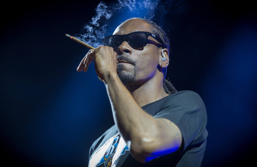 Snoop Dogg Gets Into the Cannabis Snacks Business With Snazzle Os